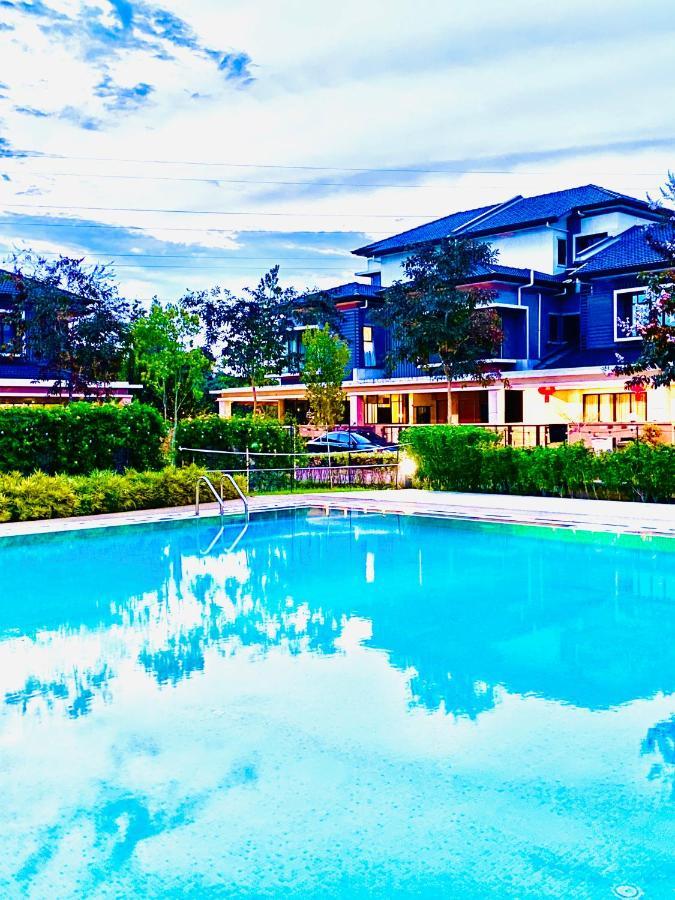 Holiday home Faizal Madhi Kuching