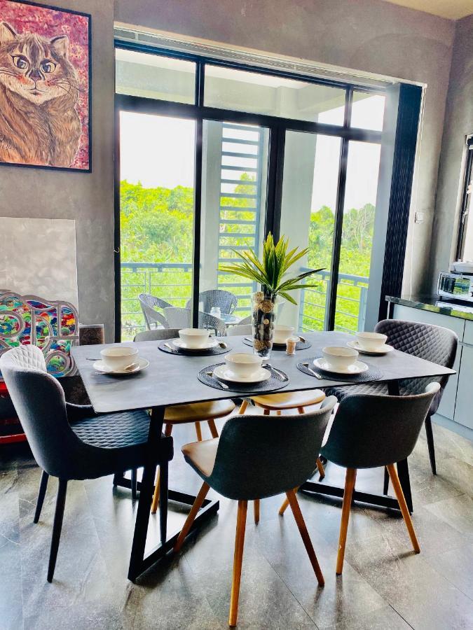 Faizal Madhi Holiday home Kuching